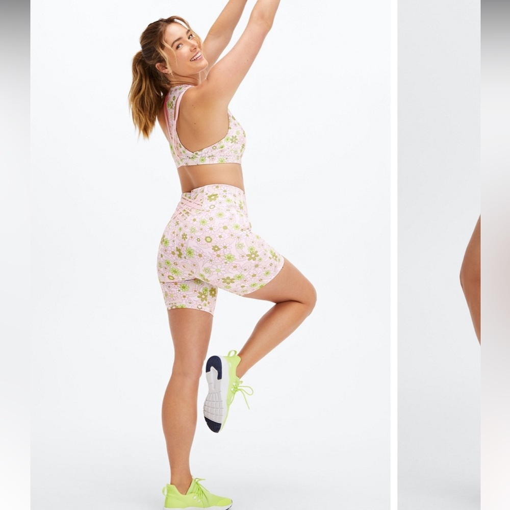 Fabletics power hold floral pixie short